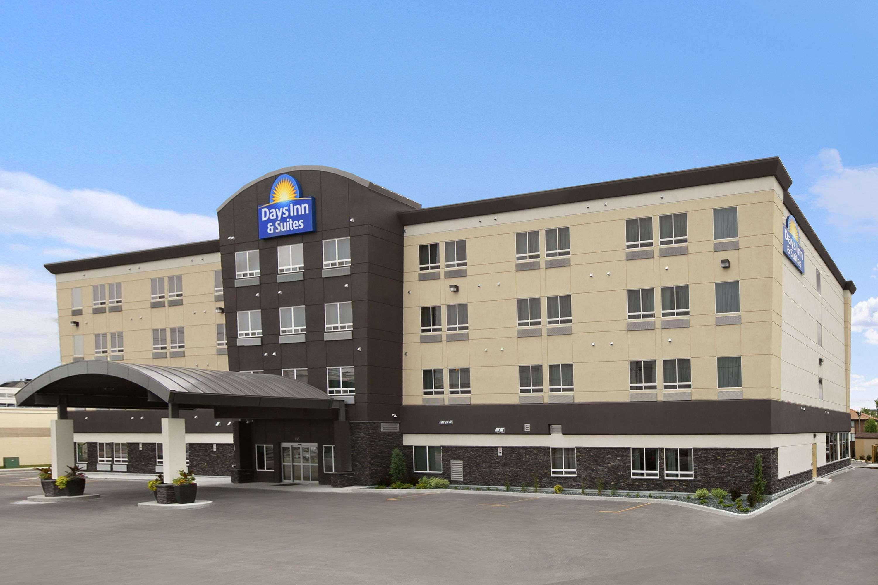 Days Inn & Suites By Wyndham Winnipeg Airport Manitoba Exterior foto